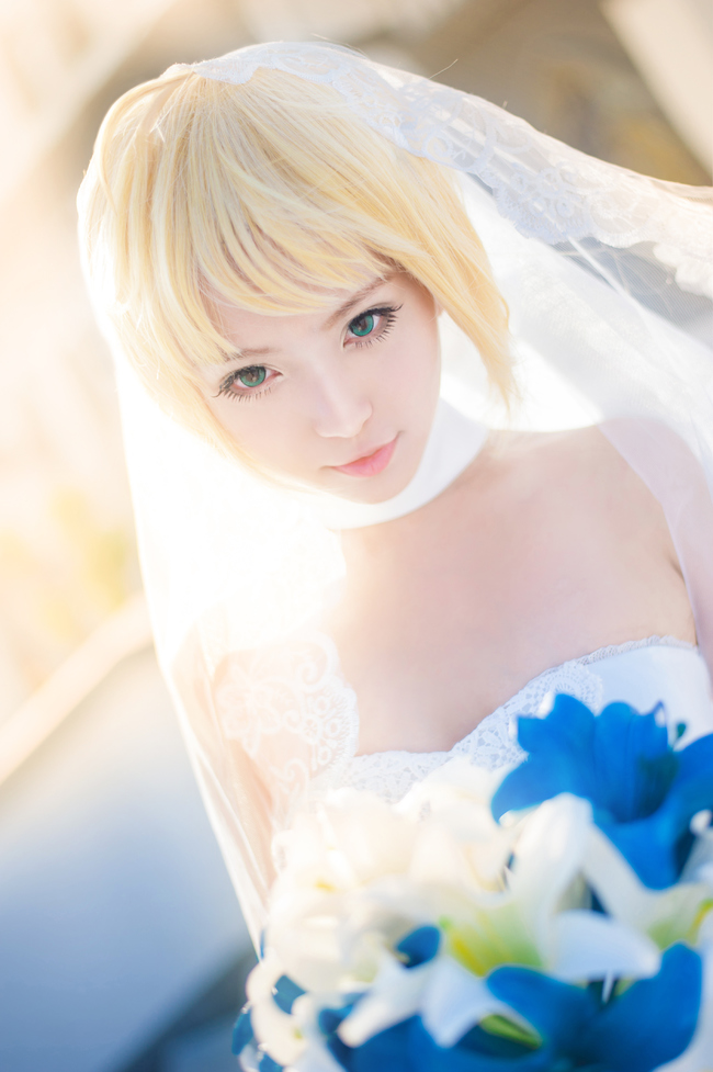 20160221_203315_210.jpg saber型月10周年婚纱