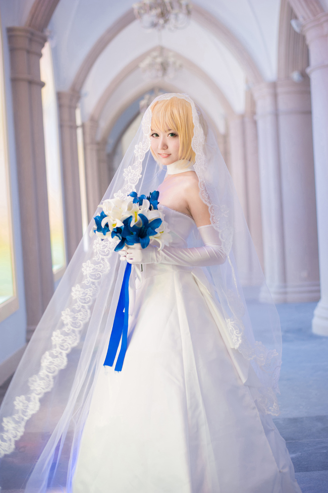 20160221_203315_221.jpg saber型月10周年婚纱