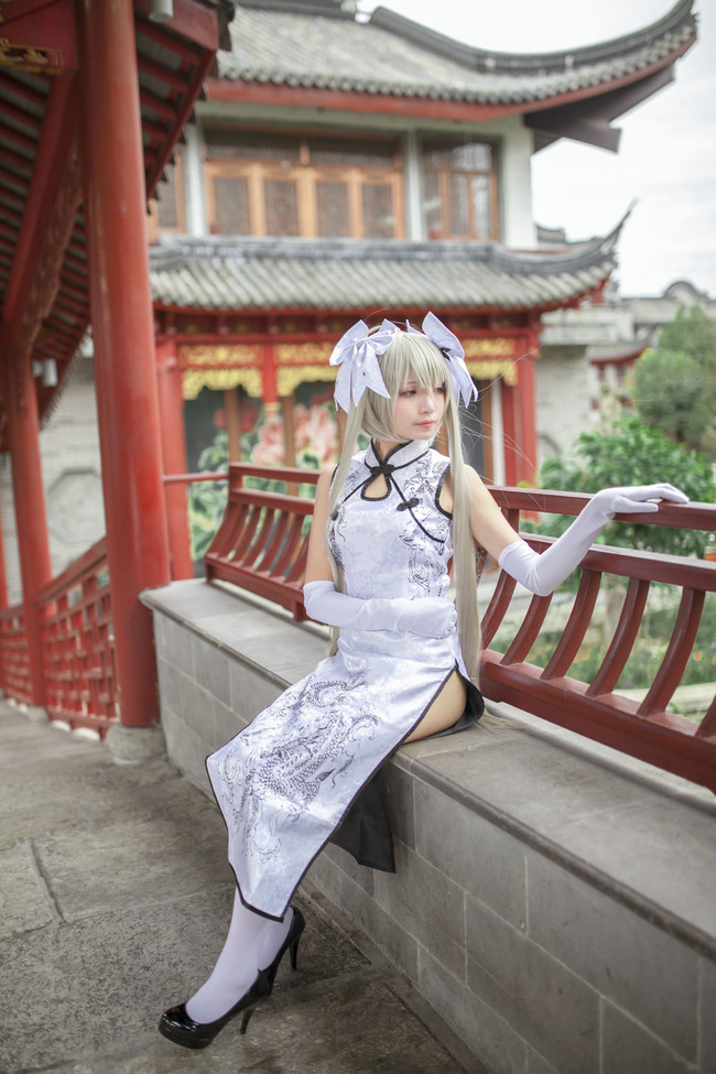 穹妹·白旗